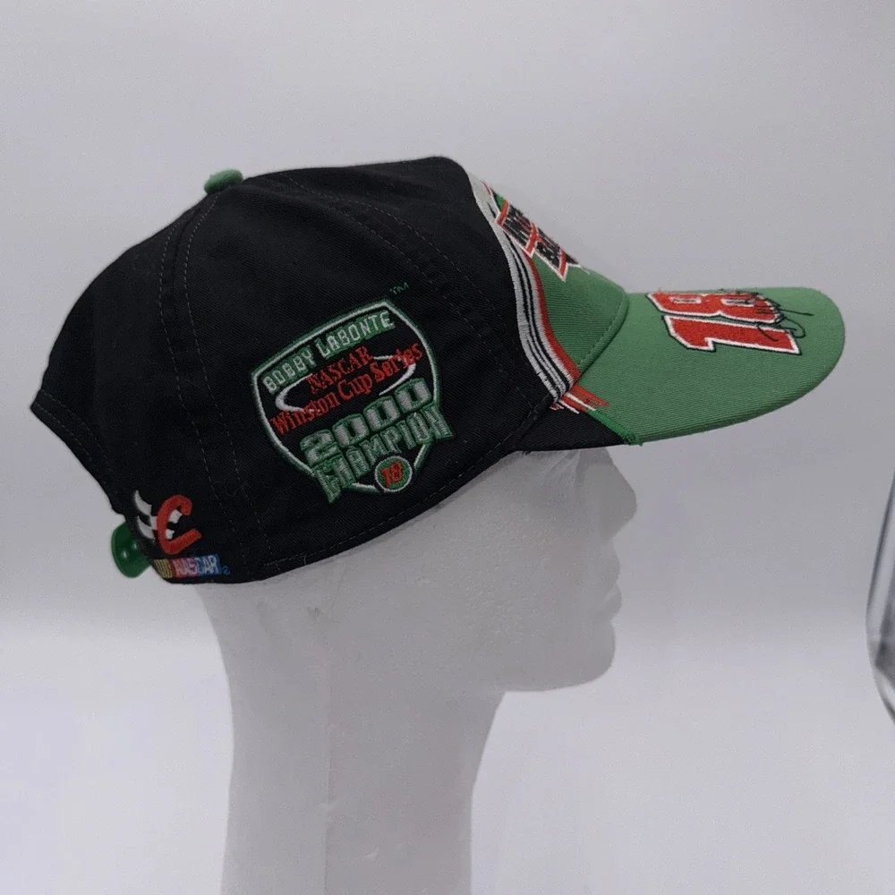 CHASE #18 BOBBY LABONTE 2000 CHAMPION VINTAGE HAT INTERSTATE BATTERIES